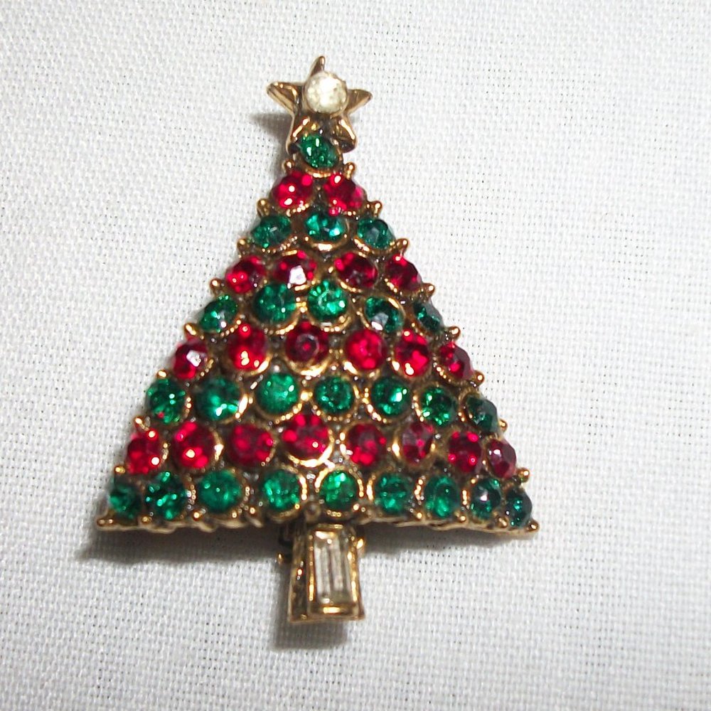 Vintage Holly Craft Christmas Tree Brooch / Pin